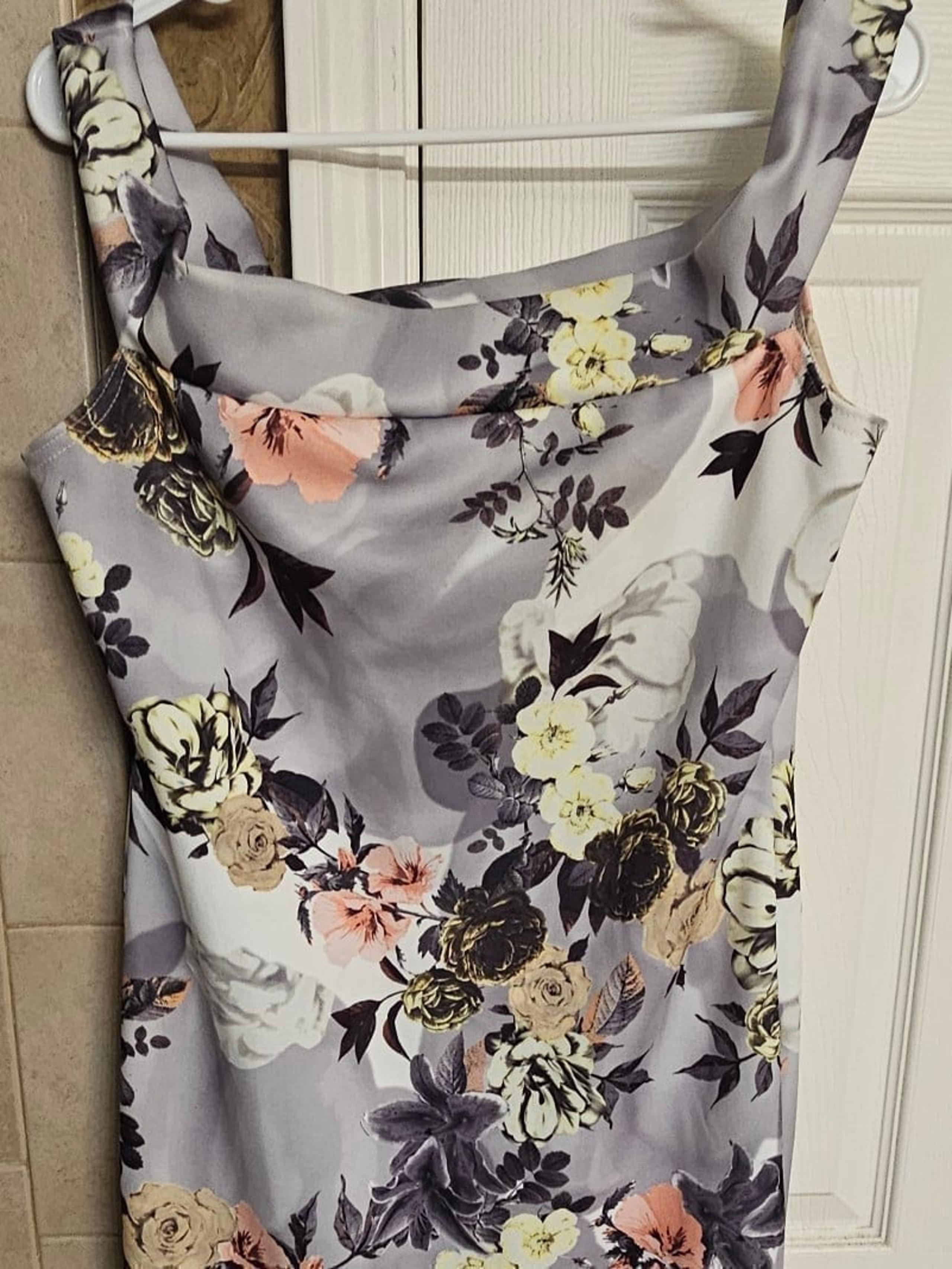 Boohoo dress size 12