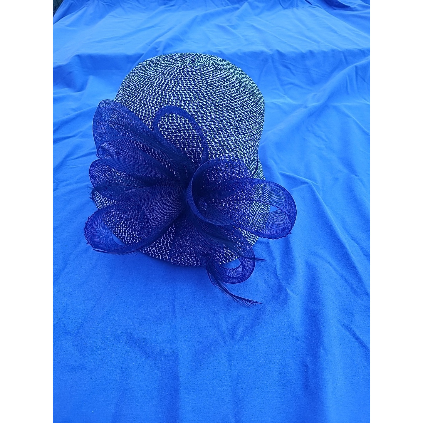 swan hat bucket hat blue silver with  fascinator feathers derby hat nwt