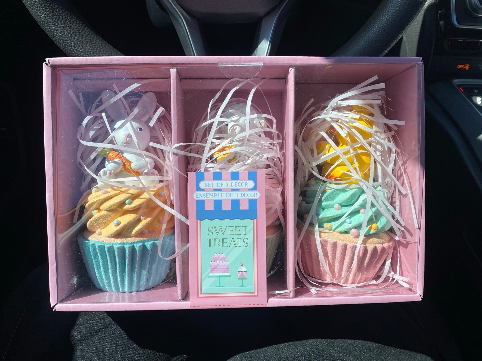 Easter cupcake decor