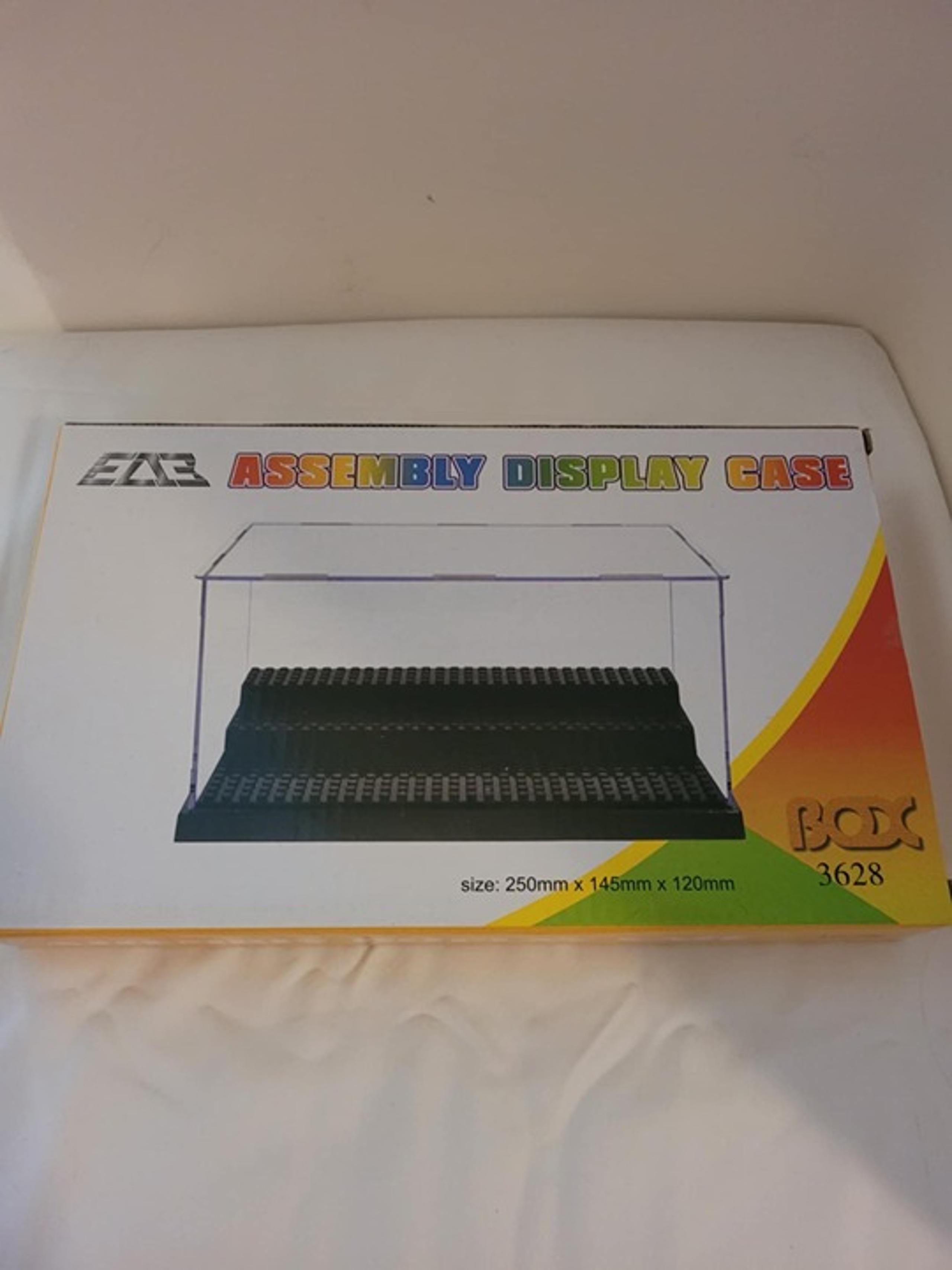 New ELIM 3 Steps Display Case/Box Dustproof Showcase For Blocks and Figures in B