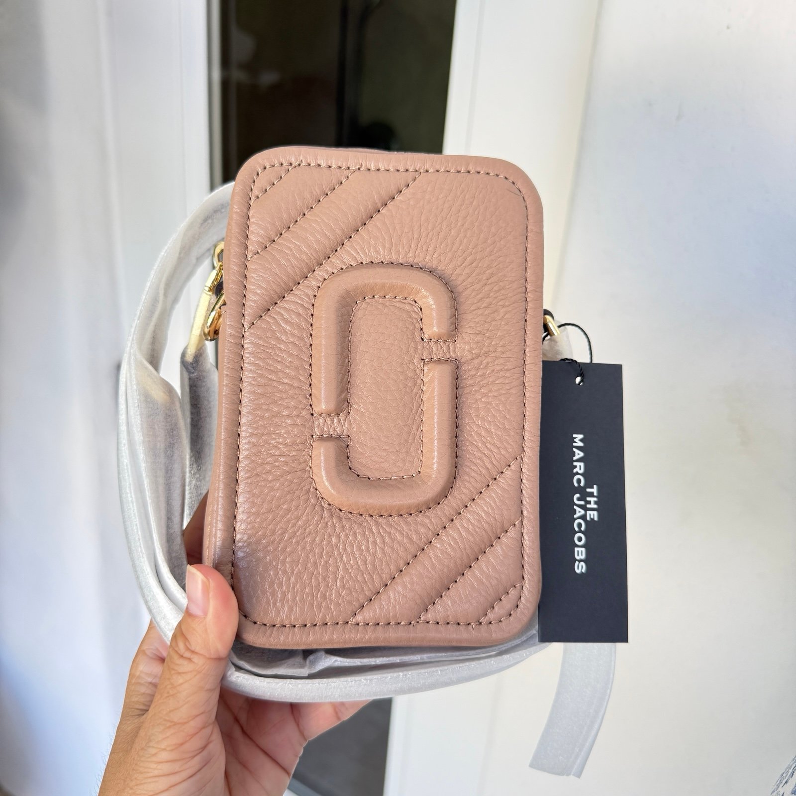 Marc Jacobs THE MOTO SHOT CROSSBODY PHONE CASE S163L01RE21 Dusty Beige