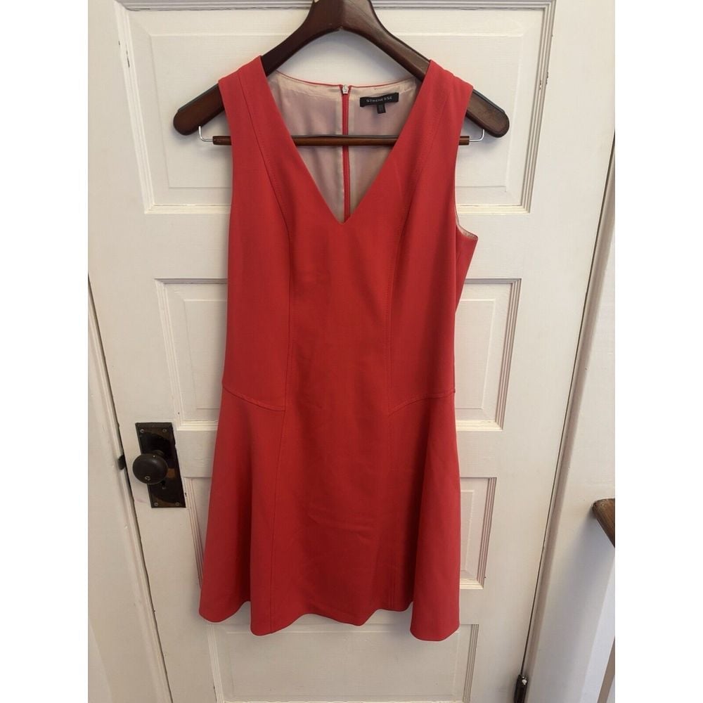 Strenesse Women's Pink Virgin Wool Sleeveless V-Neck A-Line Dress Lined Size 6