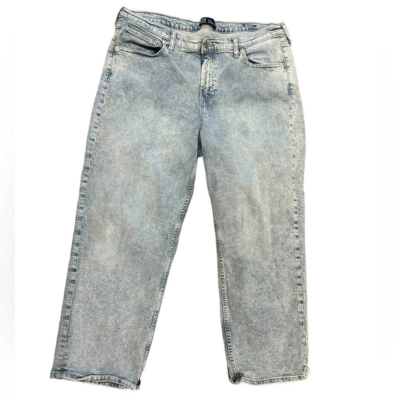 GAP Women’s Size 18/34R Low Rise Cropped Jeans in a Light Wash