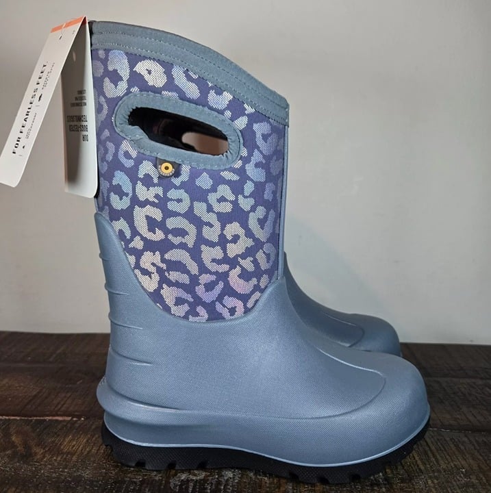 New BOGS Metallic Leopard Neo Classic Insulated Snow Boots Size 4 Youth Big Kids
