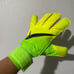 Nike Goalkeeper Gloves Vapor Grip 3 signed by Memo Ochoa Size 10