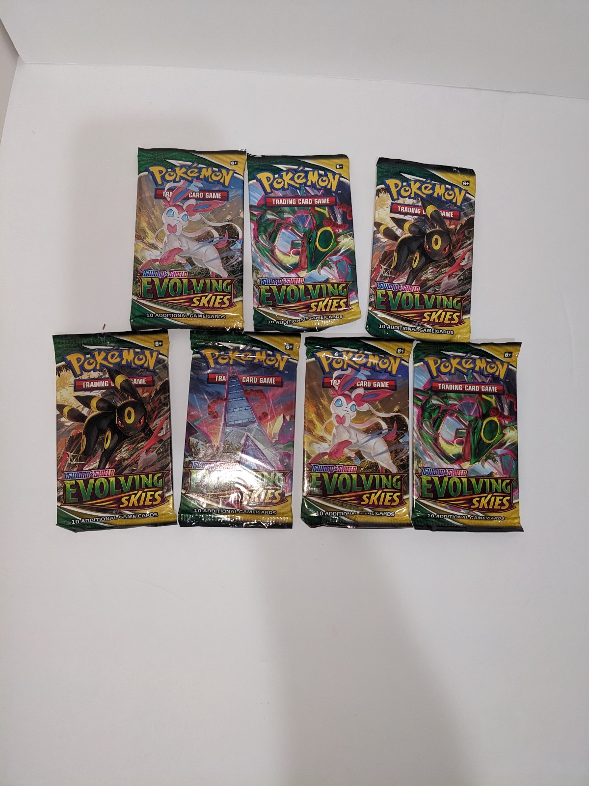 Pokemon evolving skies booster pack (7 packs)