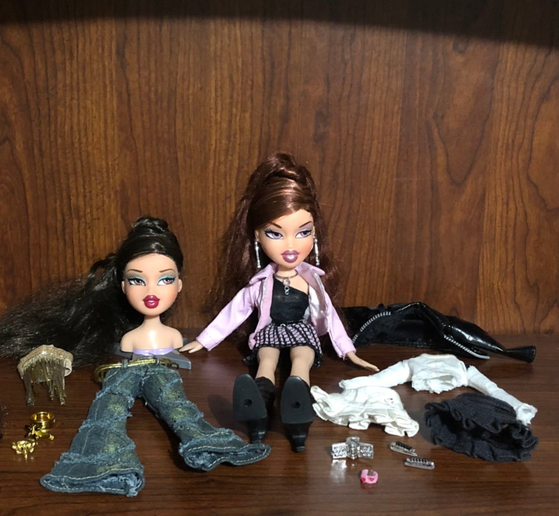 RARE MGA Bratz Head Gamez Doll Meygan & Jade w/Original Clothing Accessories HTF