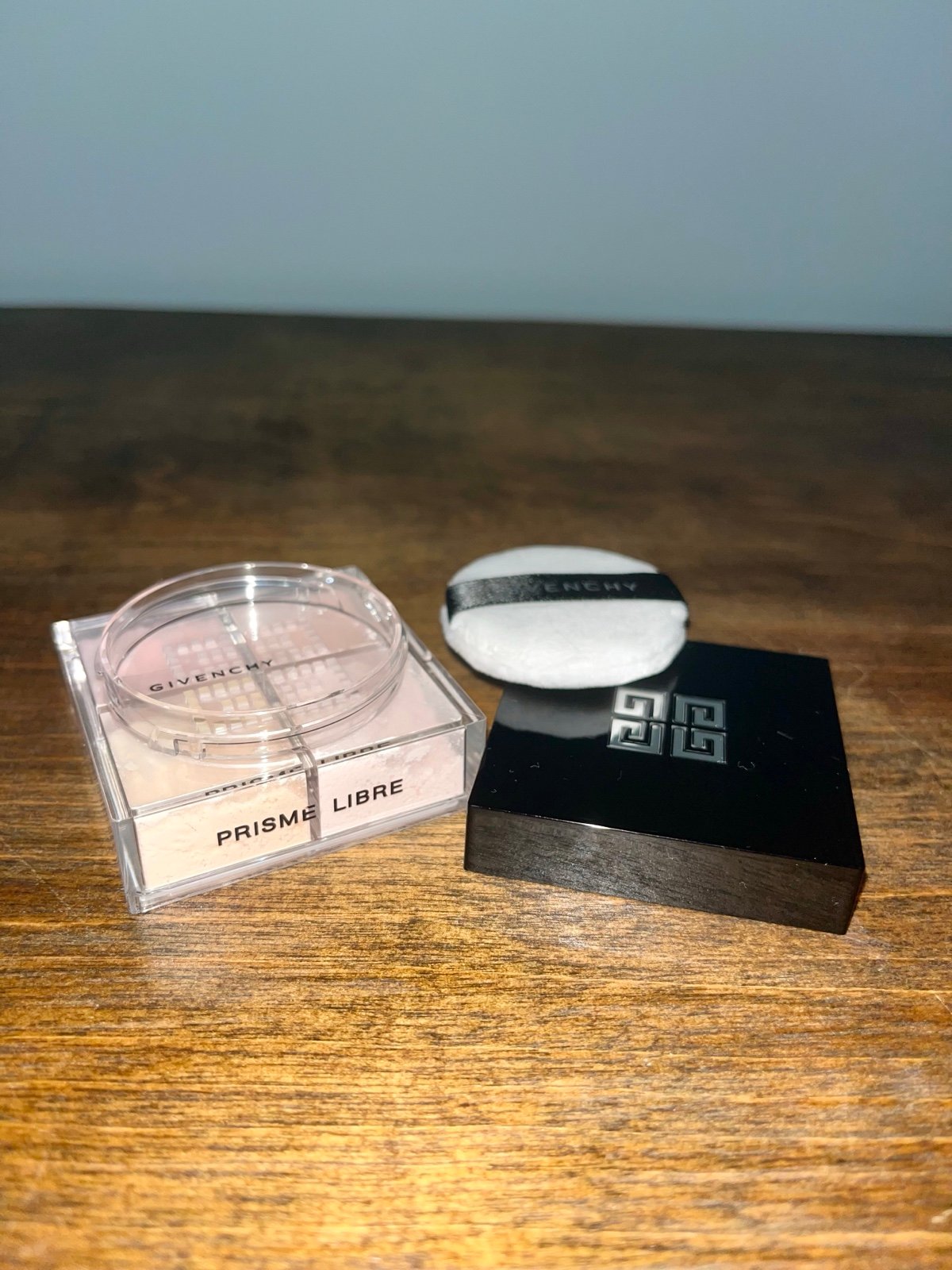 Givenchy Prisme Libre Loose Powder, Shade 3 Voile Rose .14 oz *OLD FORMULA