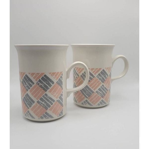 Vintage 1980's Churchill England Geometric Pink and Gray Coffee Tea Mug Set of 2