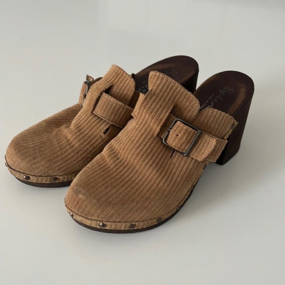 Splendid clogs size 10 corduroy