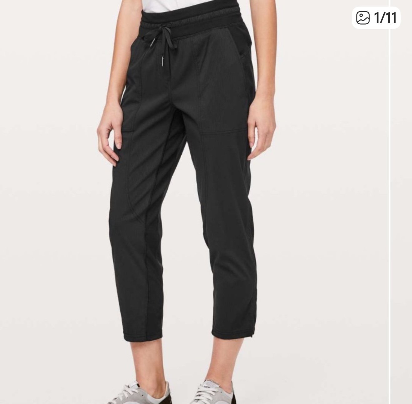 Lululemon Dance Studio Crop 24” inseam size 4 
Black