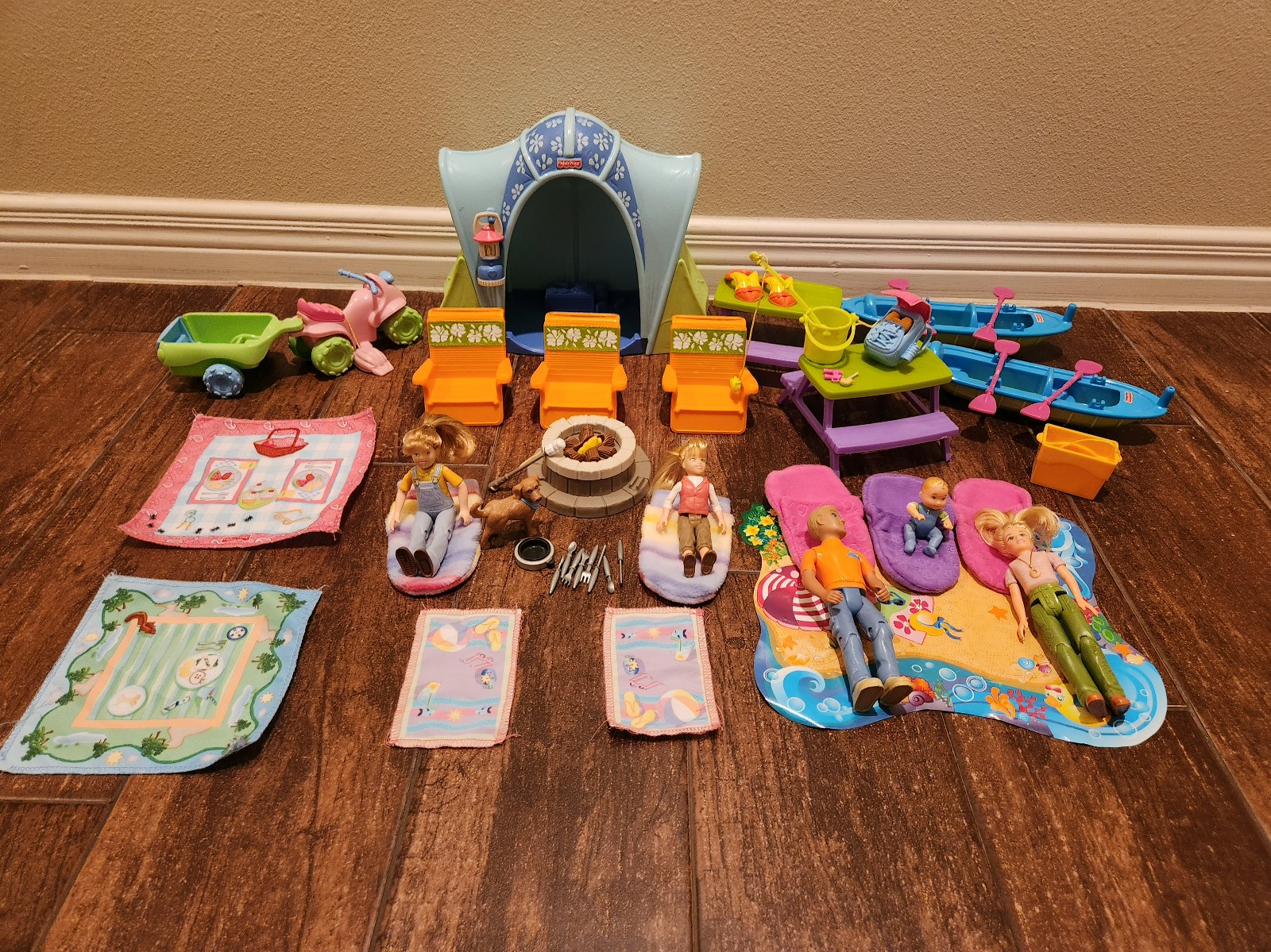 Loving Family Camping Playset