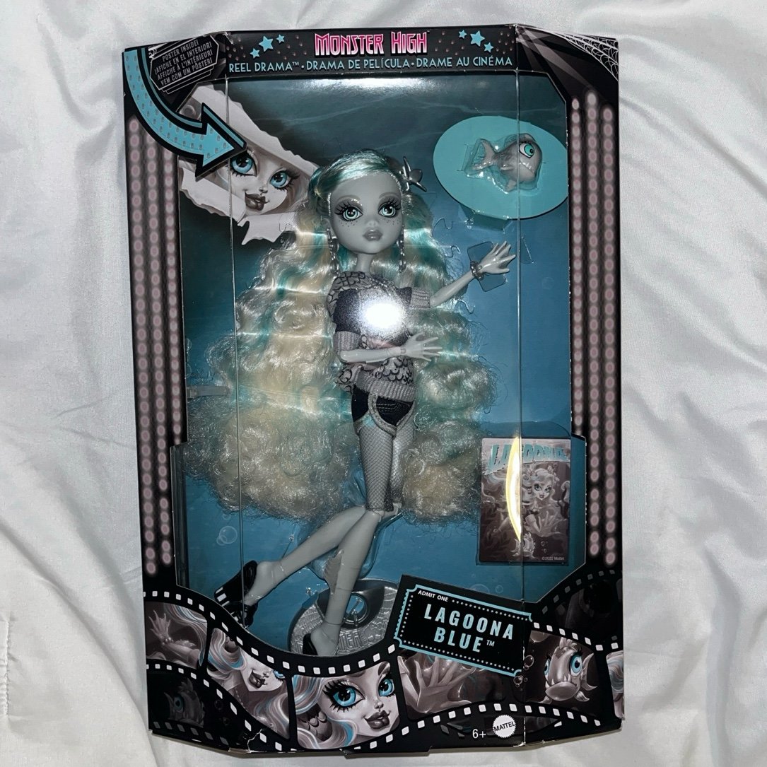 Lagoona Blue monster high reel drama doll