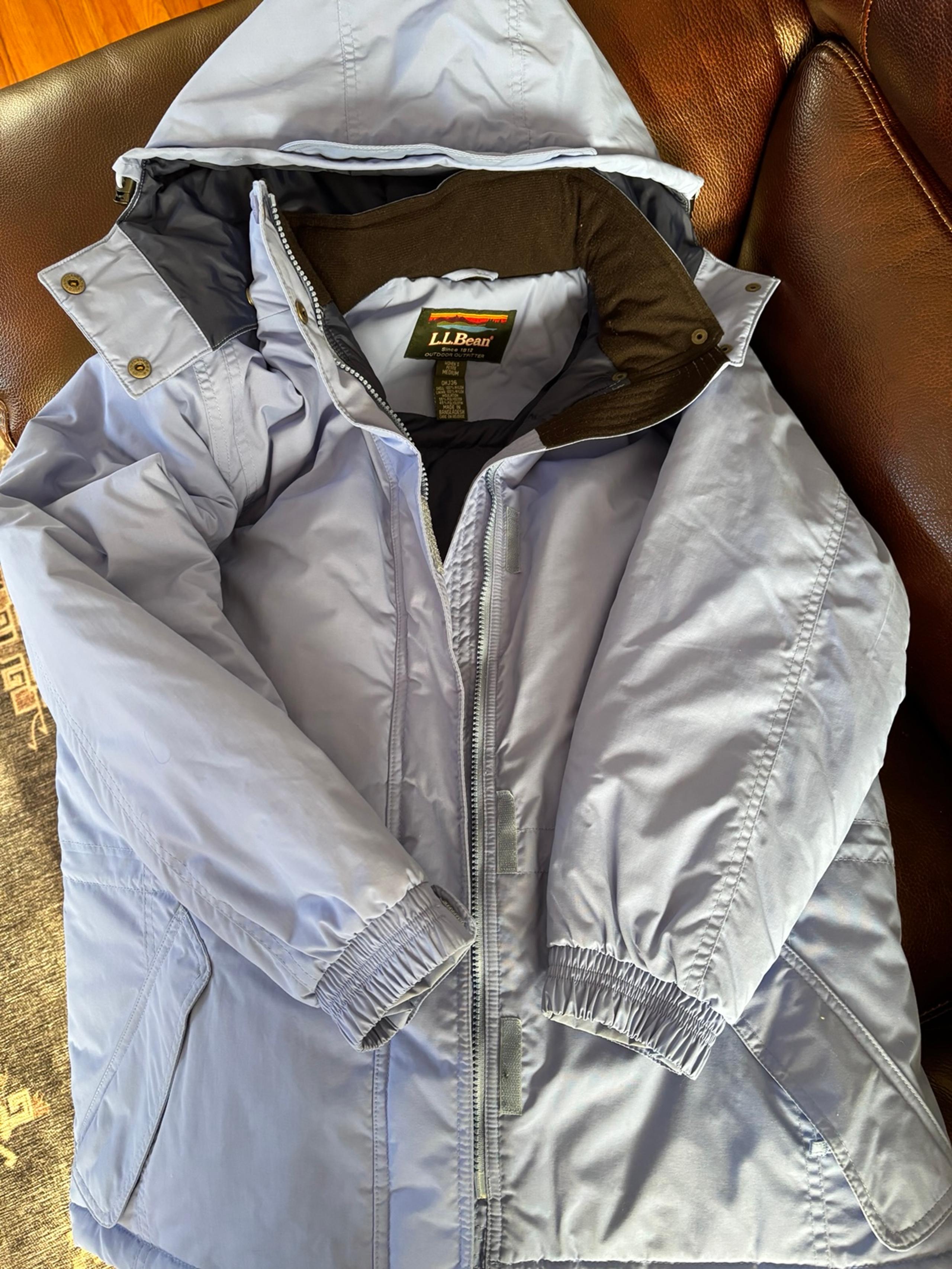 LL Bean women’s jacket sz med petite - L.L. Bean