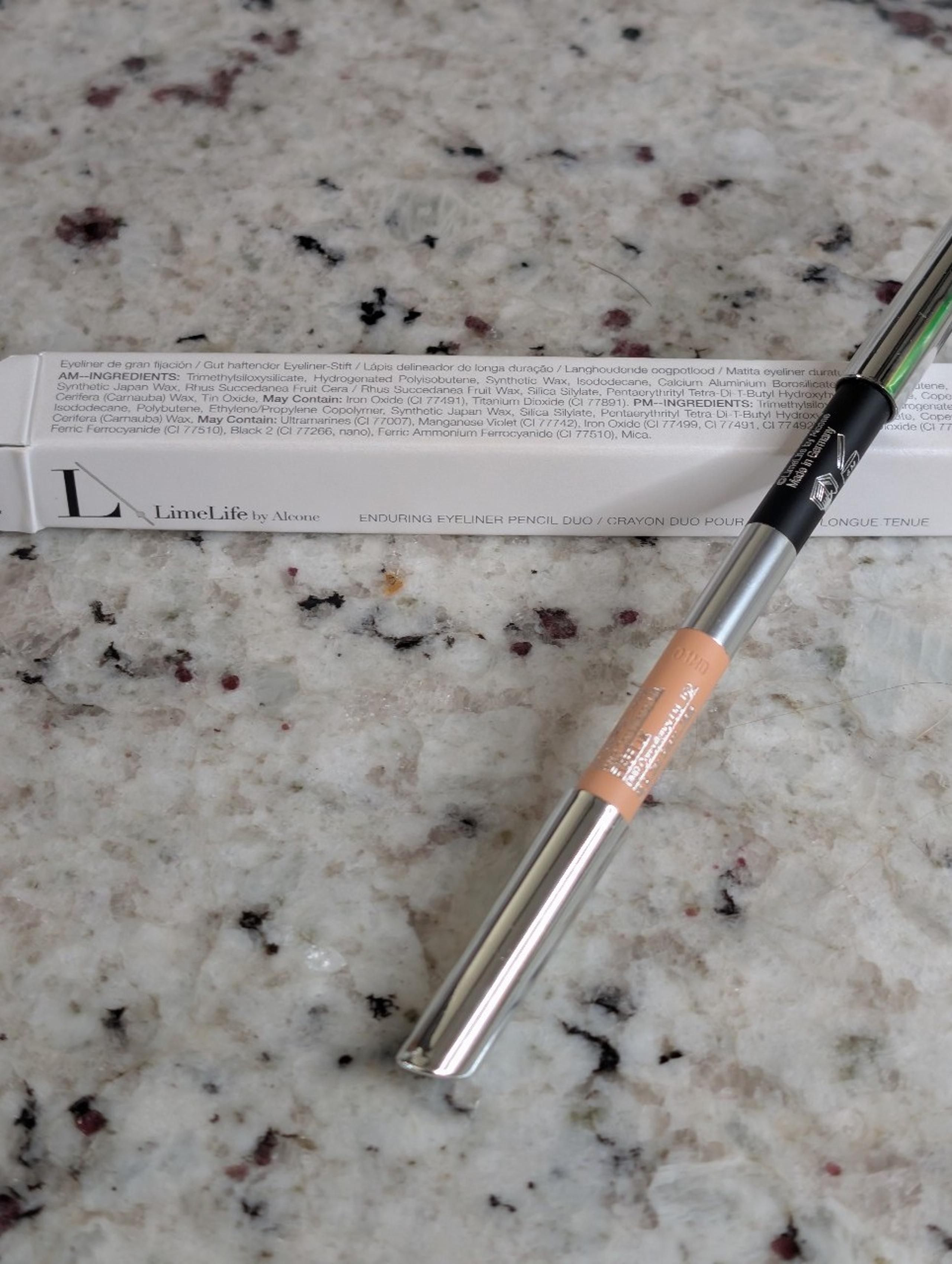 Limelife eye liner