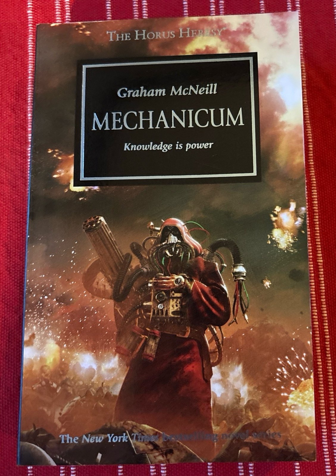 Mechanicum by Graham McNeill (2014 PB)--The Horus Heresy Series #9