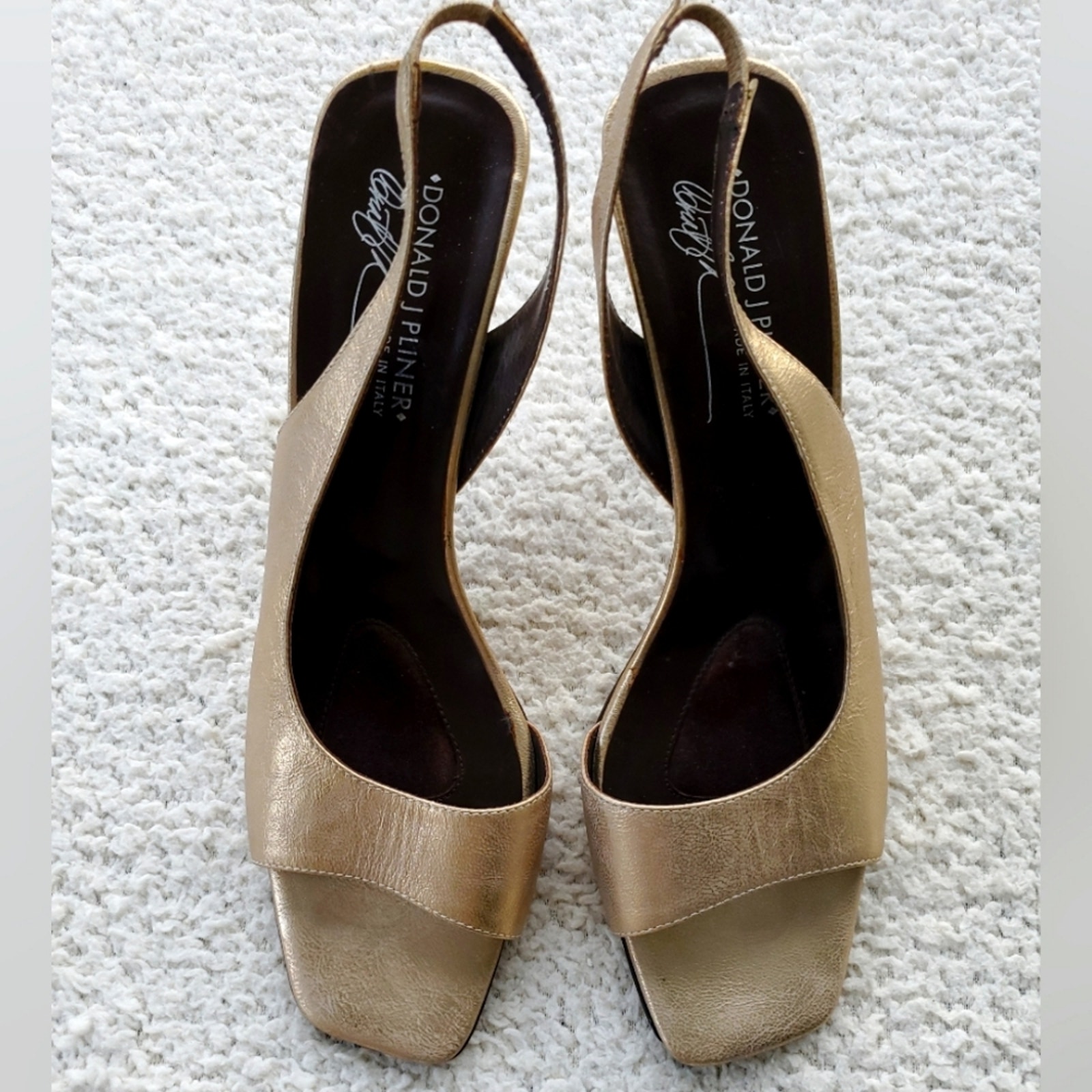 Donald J. Pliner Women's Gold Slingback Shoes 8.5
