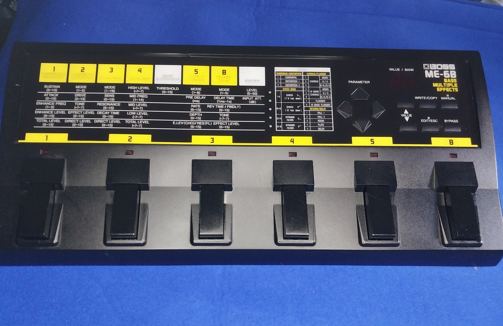 Boss ME-6B Bass Guitar Multiple Effect System