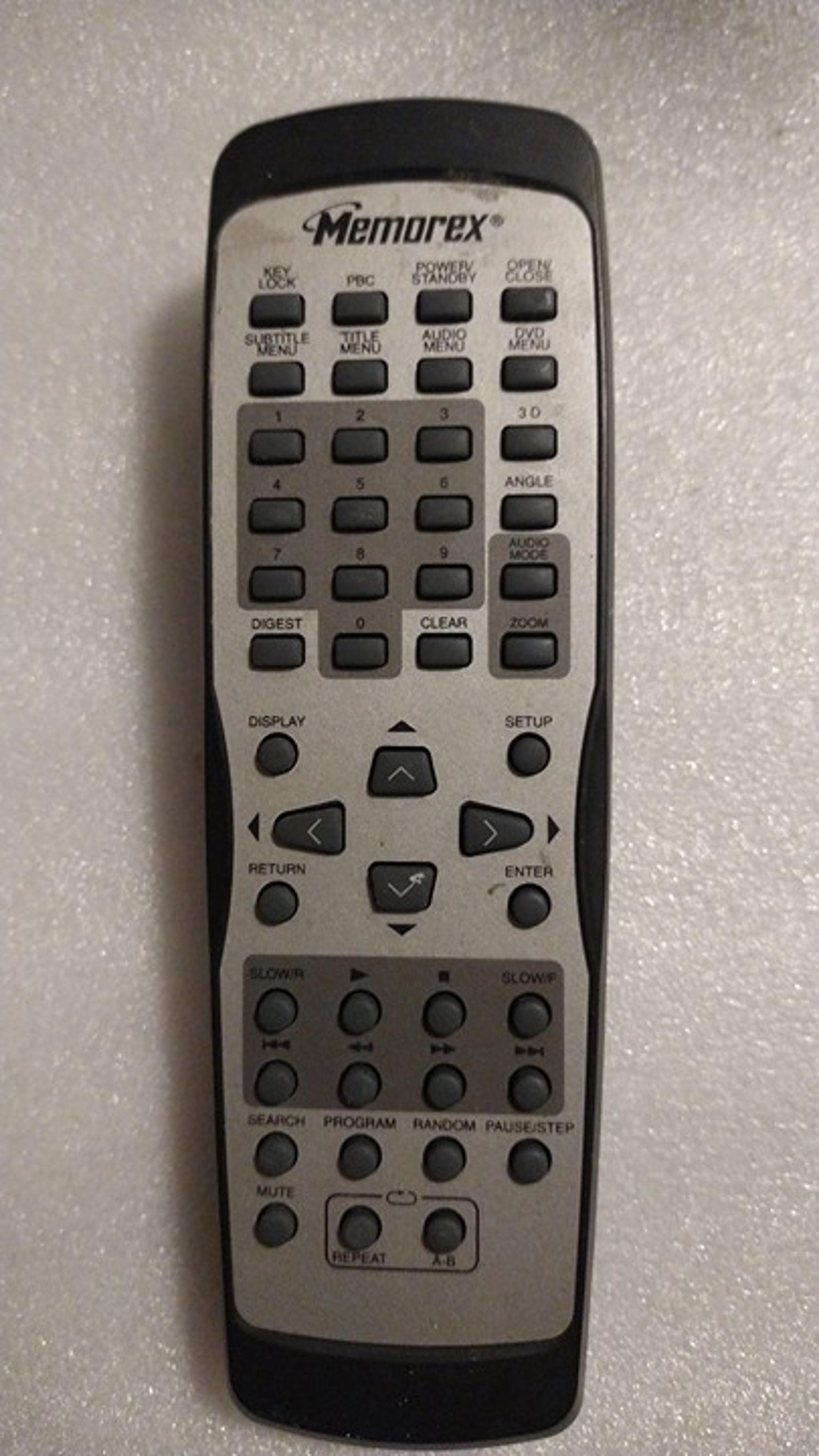 DVD / TV Remote Control - Good Working Condition - Black / Silver - Memorex
