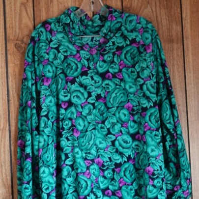 Maggy Green Flower Blouse and Skirt with Fuchsia Accents Set