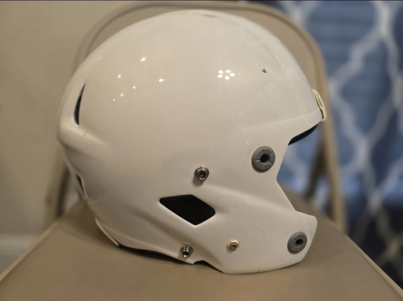 RIDDELL 360 REVOLUTION FOOTBALL HELMET ADULT XL WHITE NO MASK