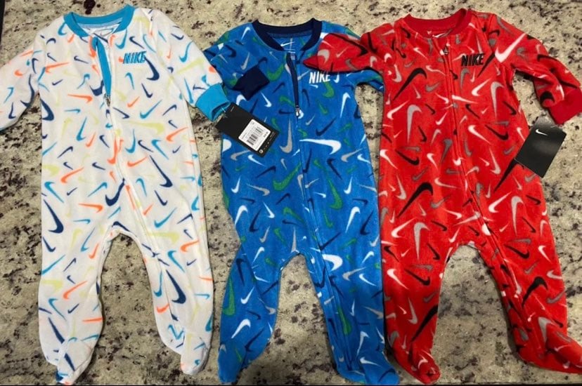 Nike Baby Boy Fleece Sleepers 6 months new with tags
