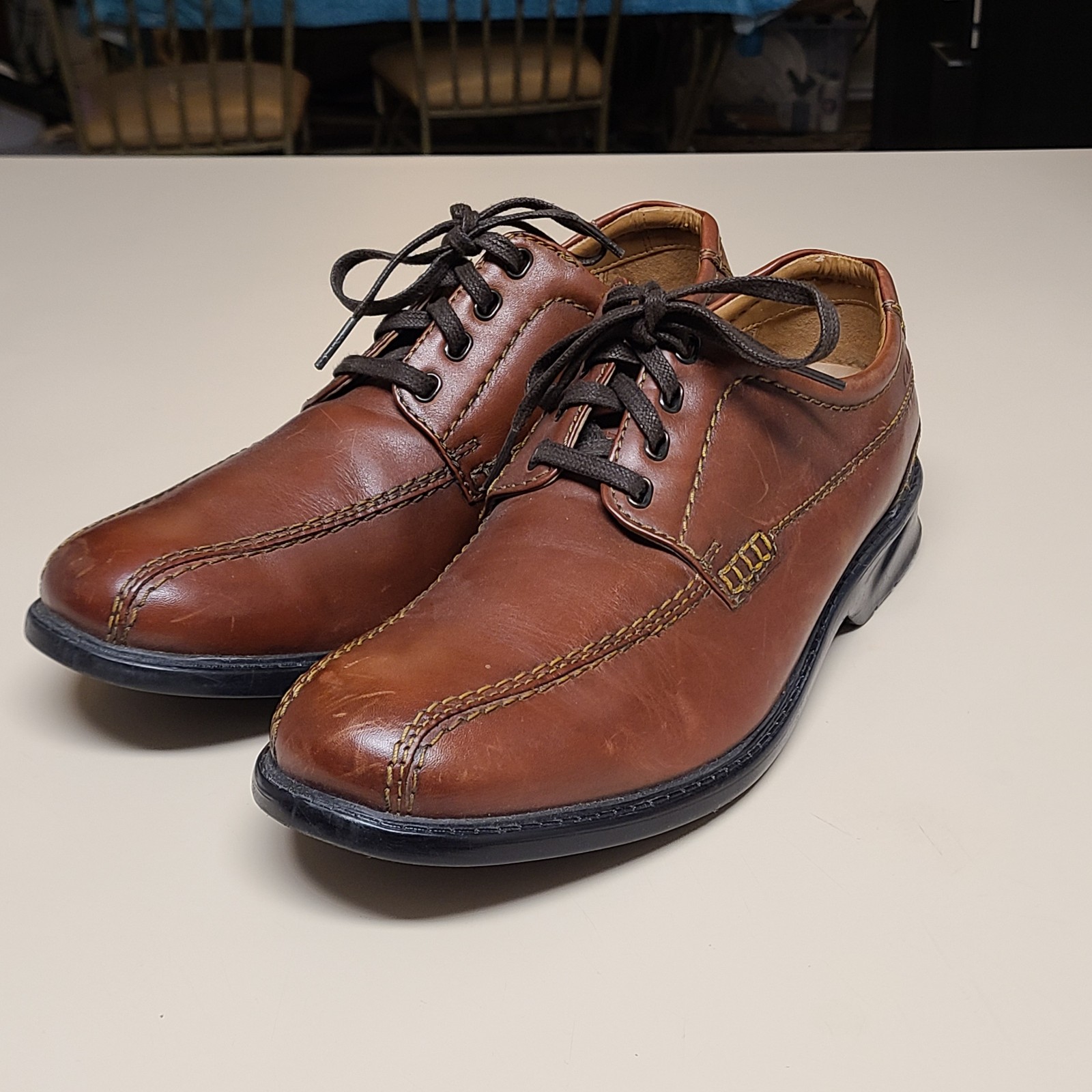 Clark's Colton leather over oxford dress shoes size 10 1/2