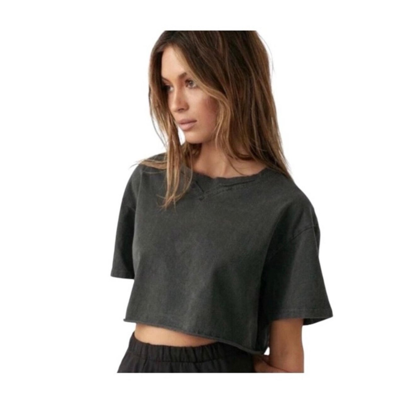 JOAH BROWN cropped tee!