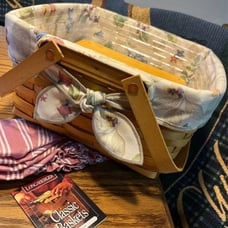 Longaberger cake basket with choice of liner