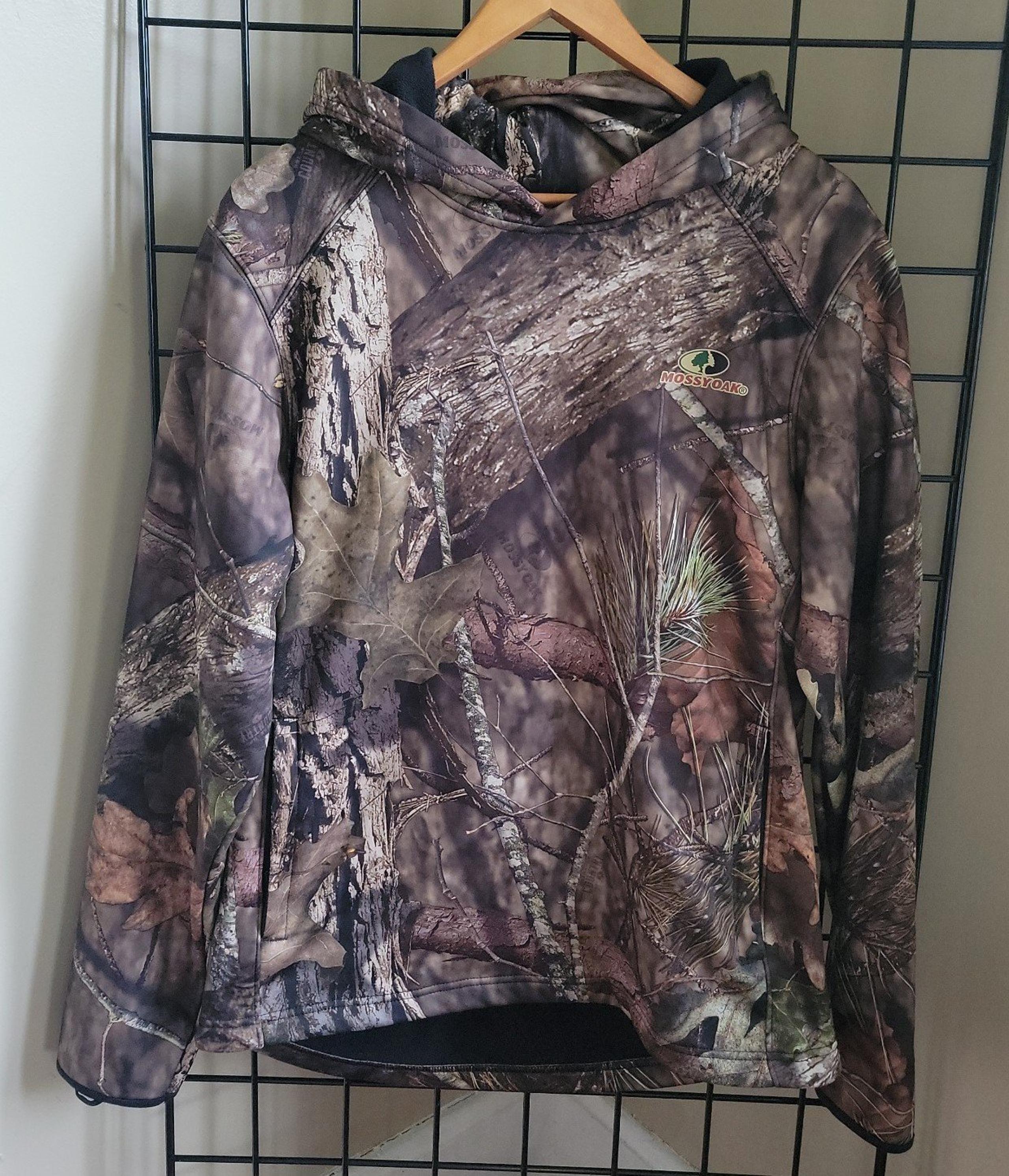Mossy Oak pullover