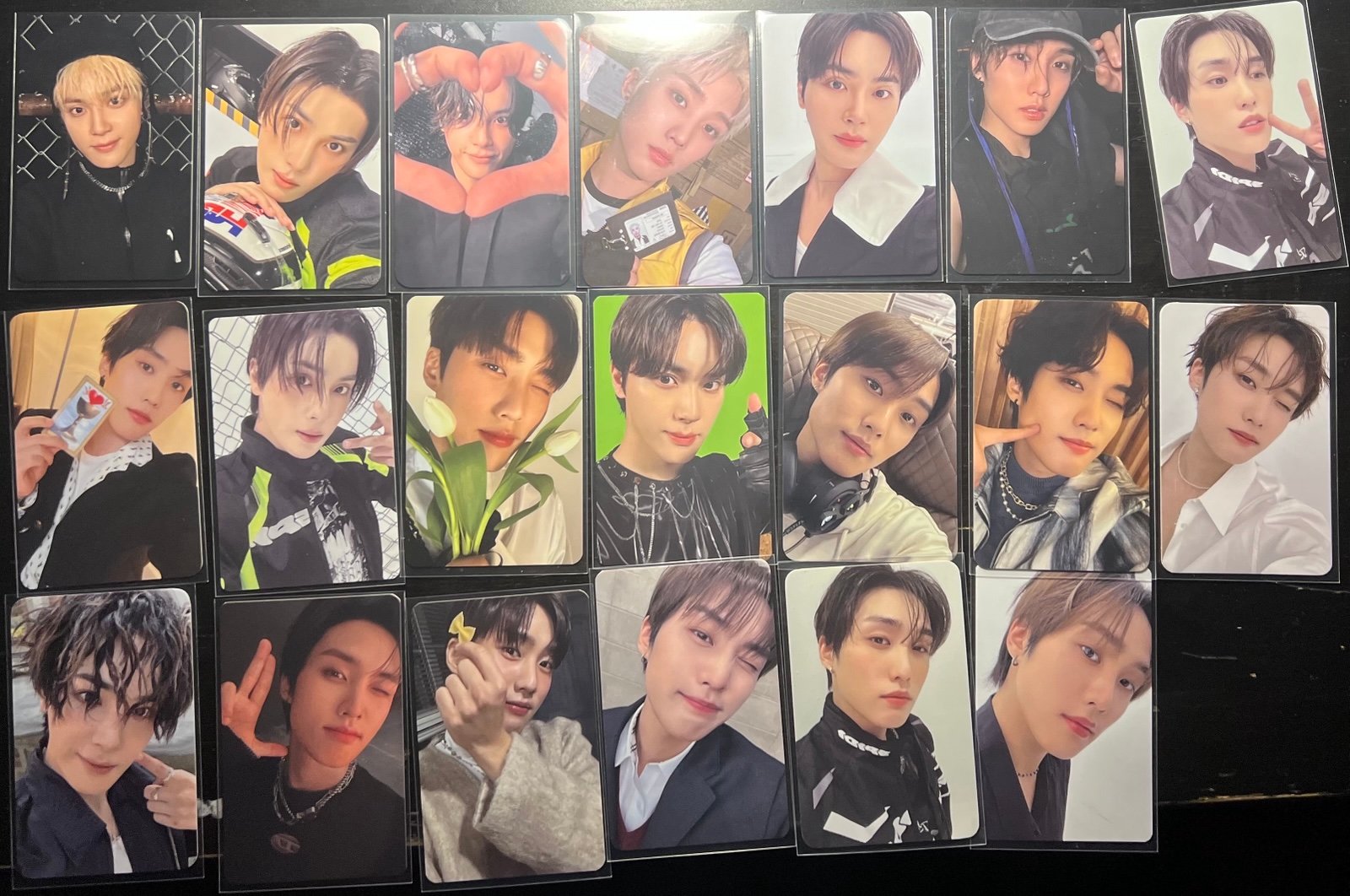 the boyz photocard set