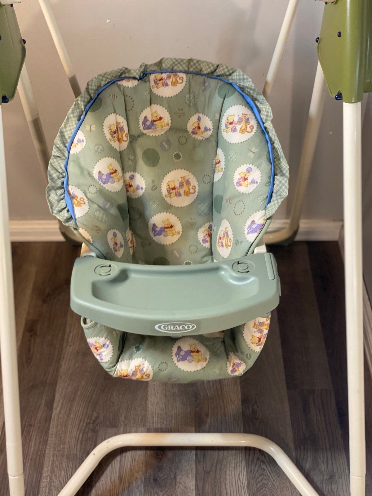Vintage Graco Disney Winnie The Pooh Swyngomatic Open Top Baby Swing