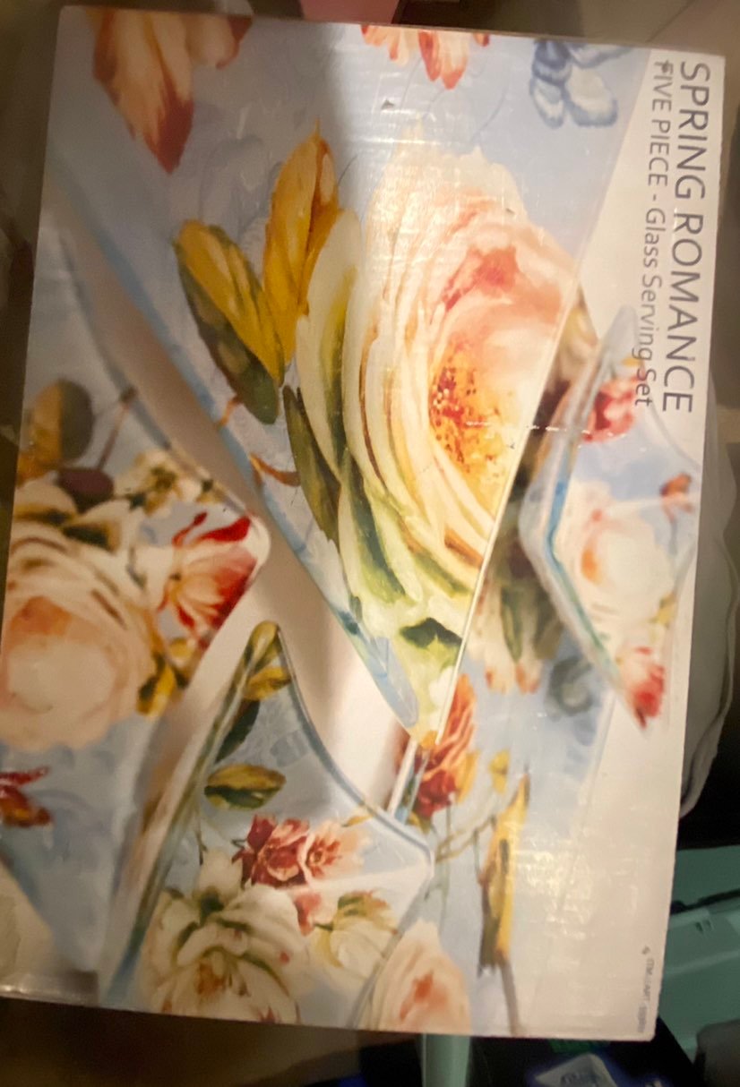 Flatware floral serving set