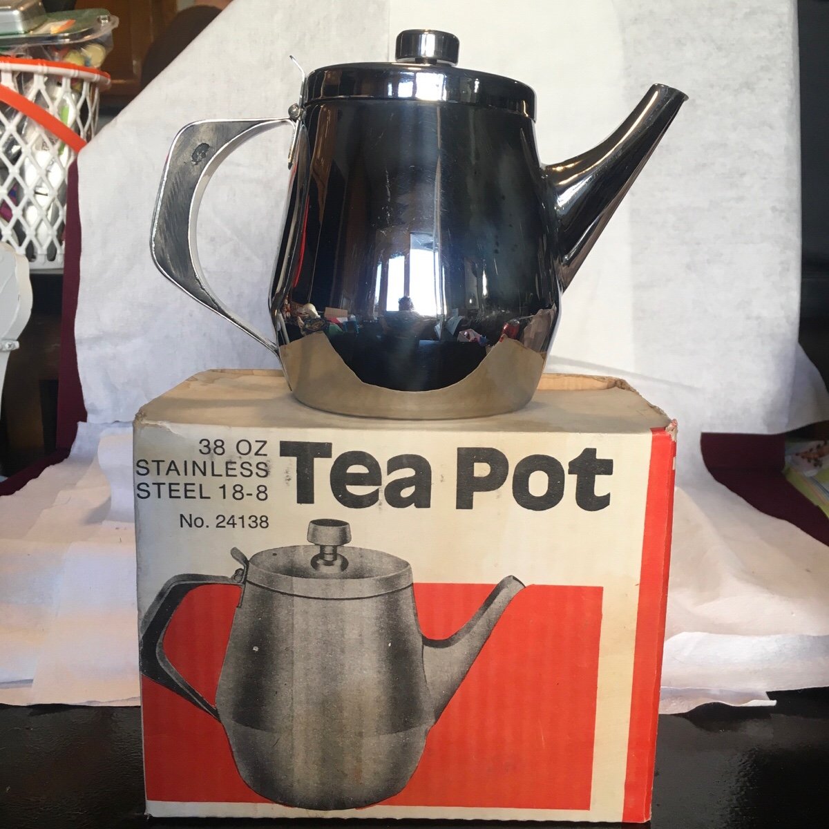 Tea Pot Stainless Steel 18-8 vintage 38oz Preowned