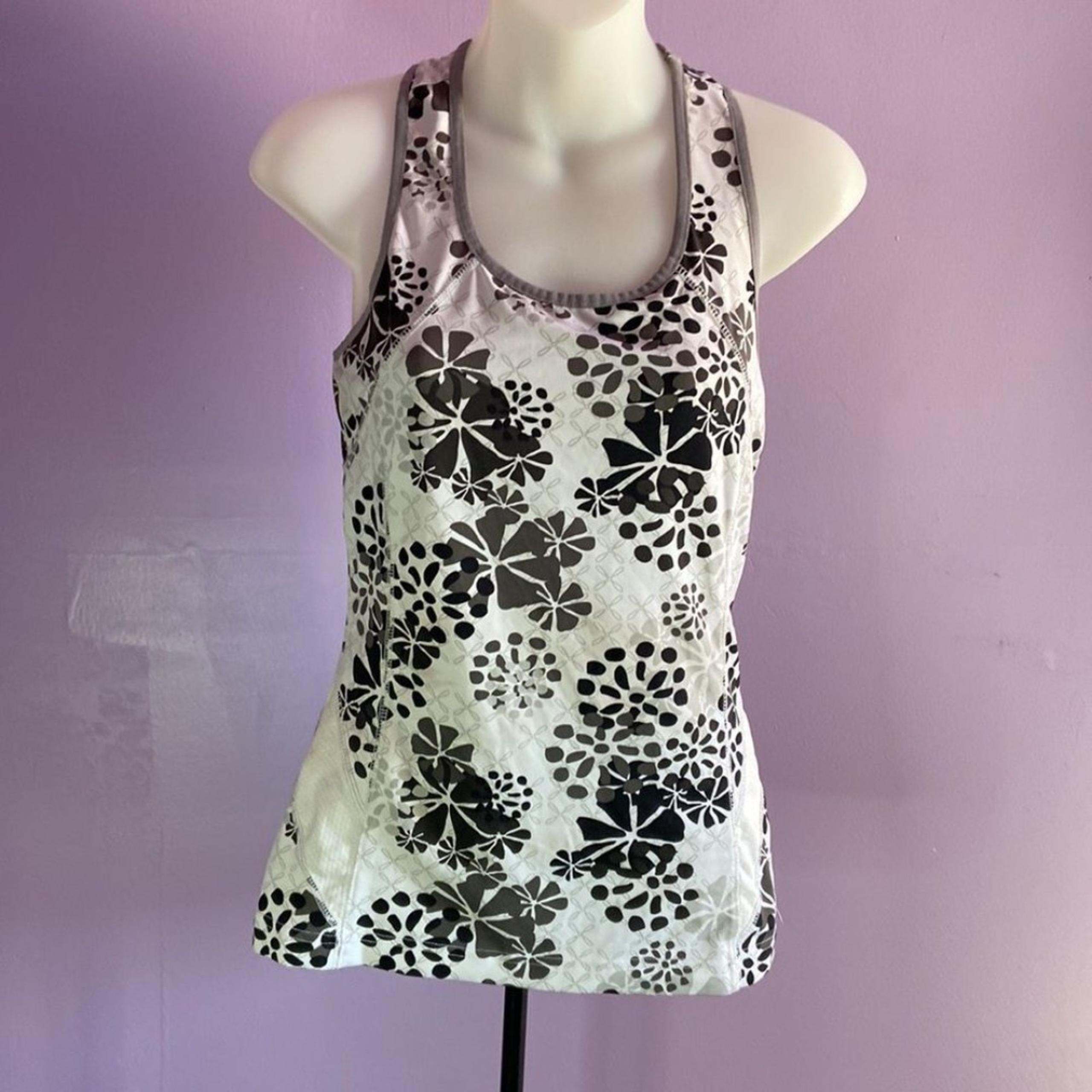 Women's Black White Gray Floral Racerback Shelf Bra Tank Top Size Small - Tek Gear