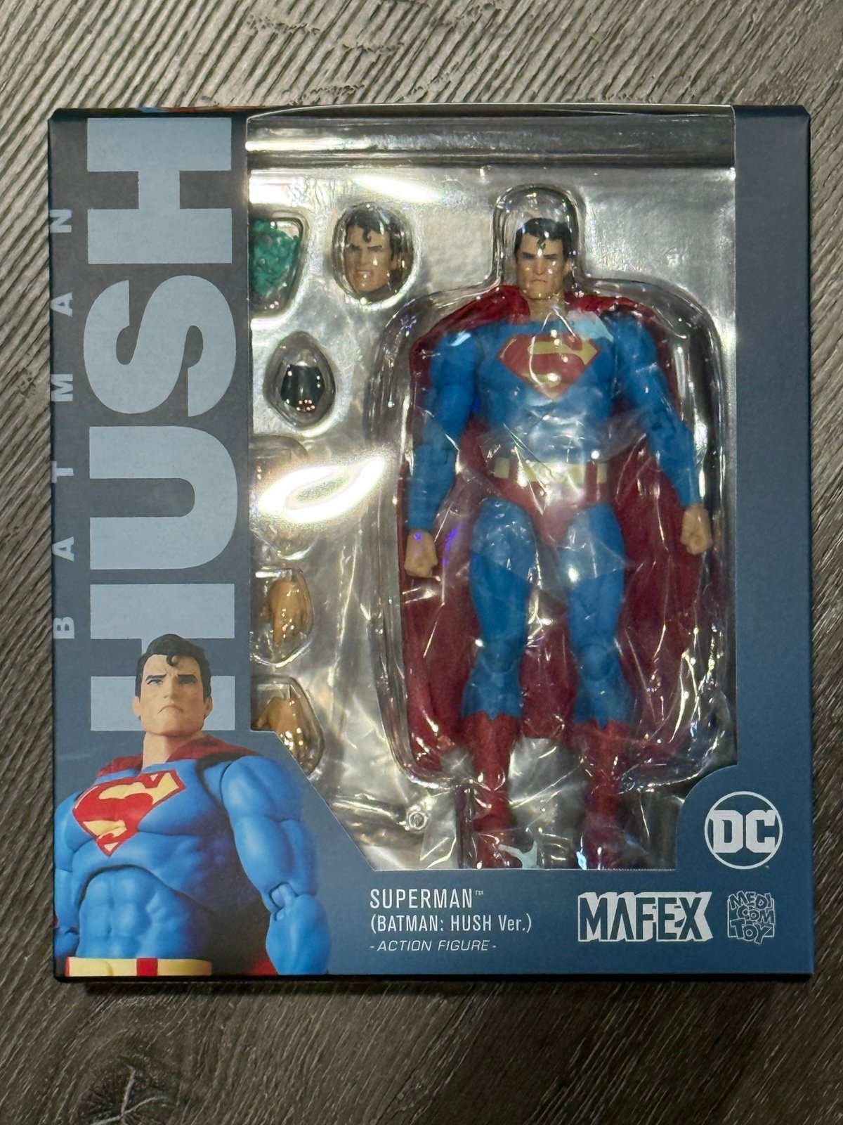 Mafex No.117 Superman Batman Hush Ver