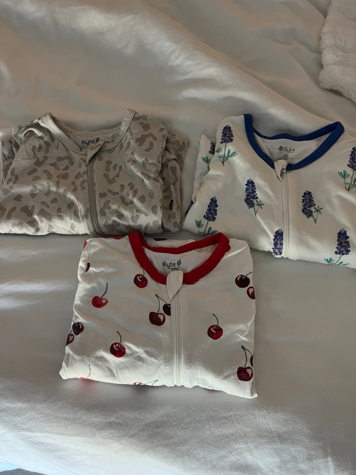 Kyte baby zippered rompers