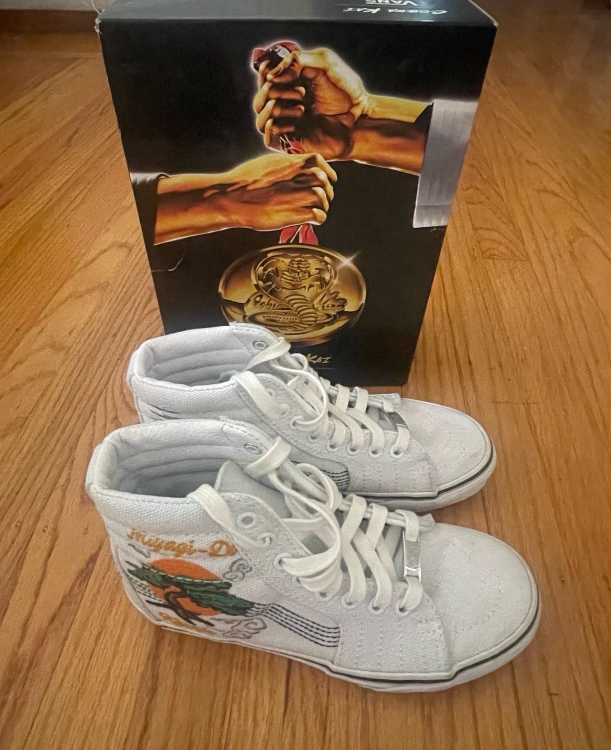 VANS COBRA KAI Sk8-Hi (True White/Multi) Skate Shoes Women’s 5.5 / Men’s 4
