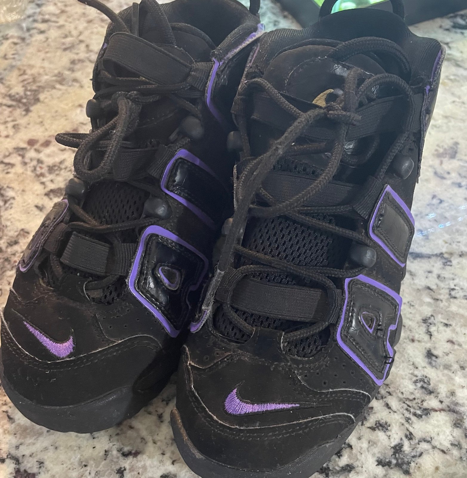 Nike Air high- top sneakers for youth. Size 3.5.