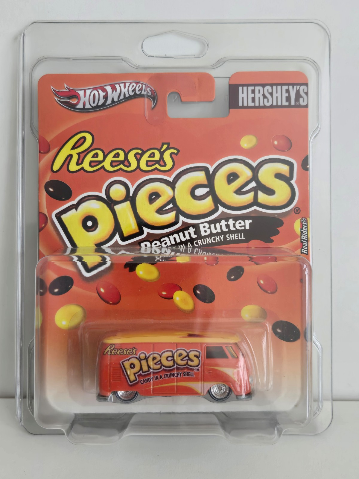 Hot Wheels Reese's Pieces Volkswagen T1 Panel Bus