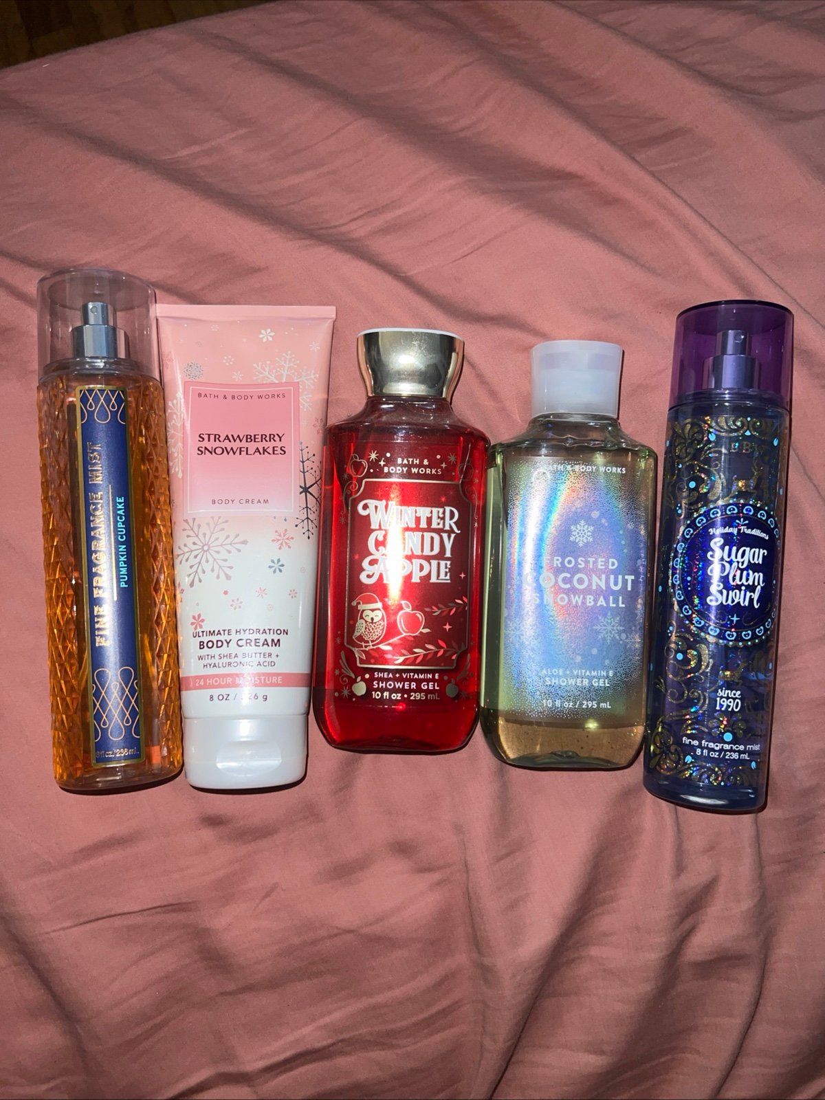 Bath And Body Works Lot - 2 Shower Gels, 2 Fine Fragrance Mists And 1 Body Cream