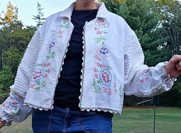 Jacket made from vintage chenille bedspread and a tablecloth (L/XL)