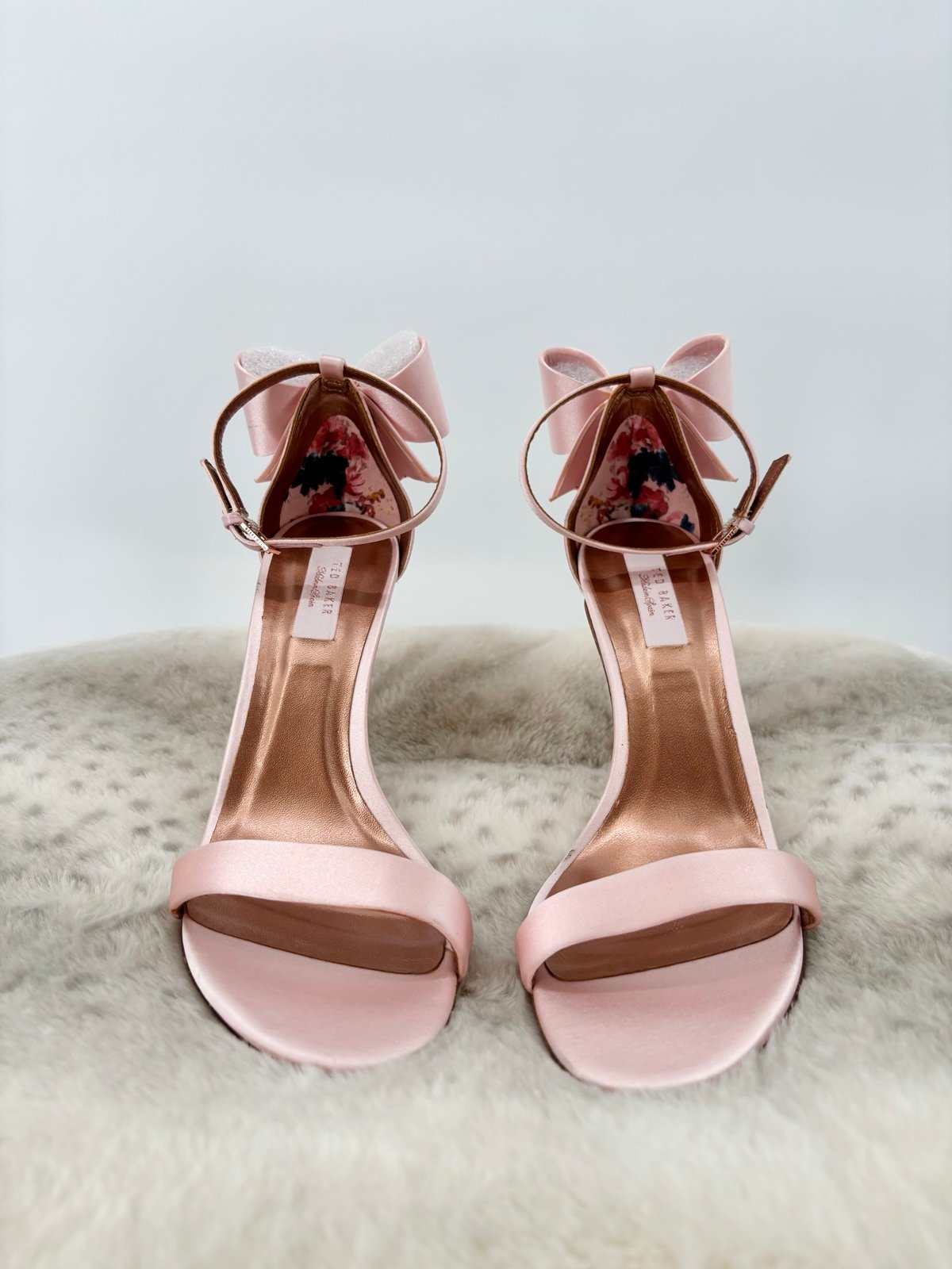 NWOB Ted Baker Bowtifl Bow Heeled Stiletto Sandals Size 41/ US 10.5 /Retail $220