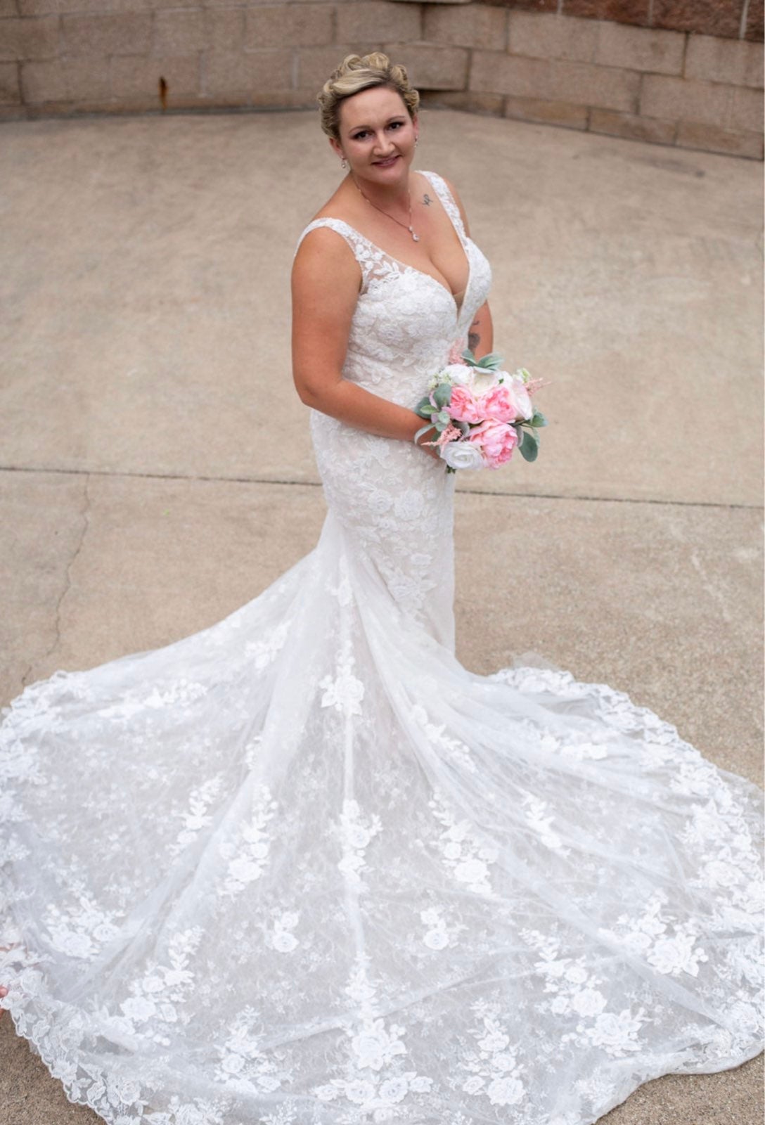 Gorgeous Size 22 Wedding Gown Street Size 12