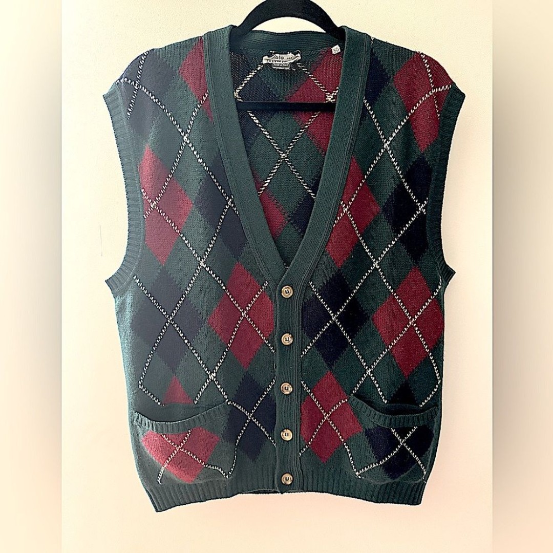 Vintage MALO by Janet Brown 100% Cashmere Green Argyle Button Down Vest Sz 50