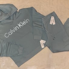 NWT Calvin Klein Performance Fleece Logo Hoodie & Slim Fit Cargo Joggers Set