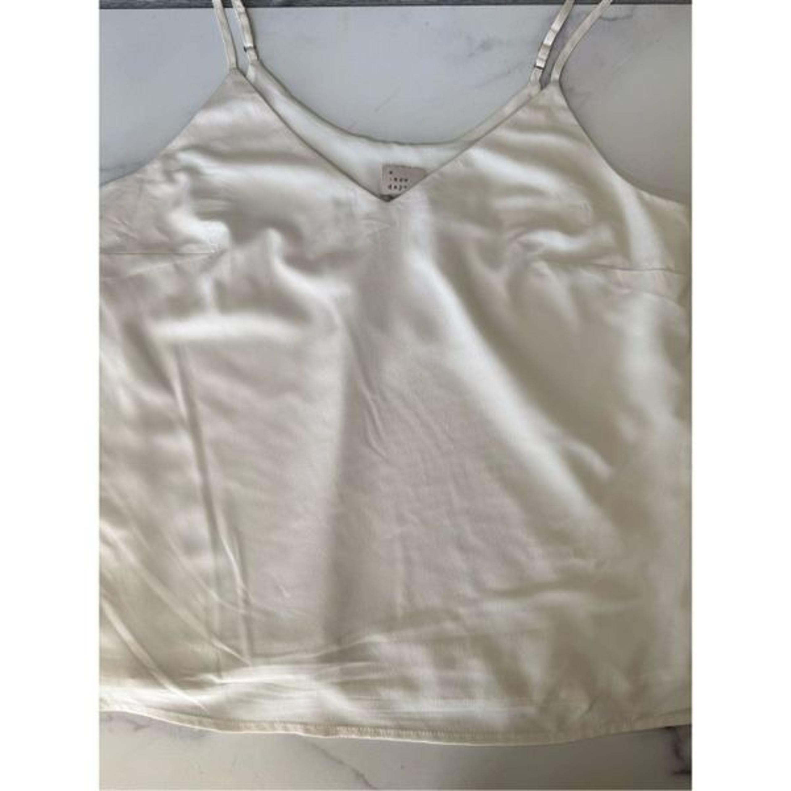 A new day cream camisole tank top women’s small dressy