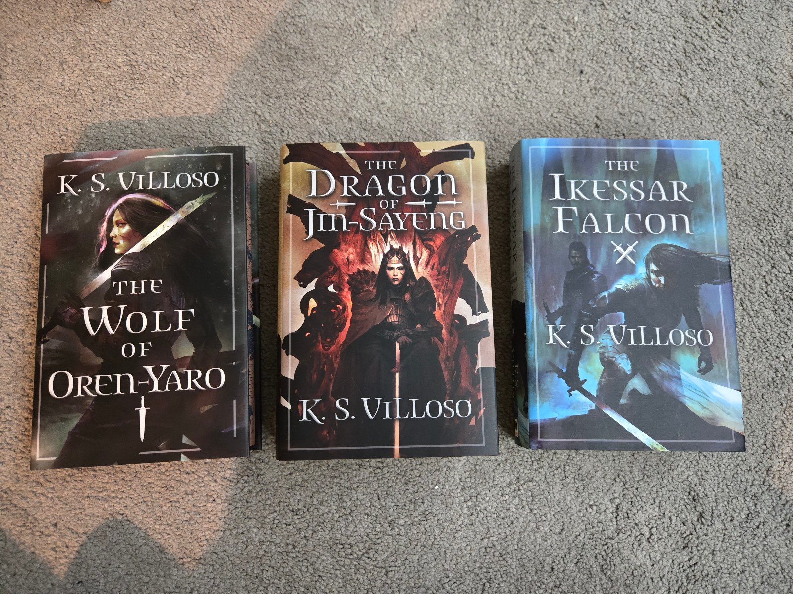 The Chronicles of the Wolf Queen K.S. Villoso Broken Binding T1