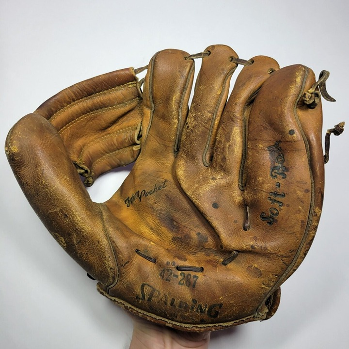 Vintage Spalding 9 Leather Baseball Glove Mitt 42-287 Form Pocket Soft-Ball