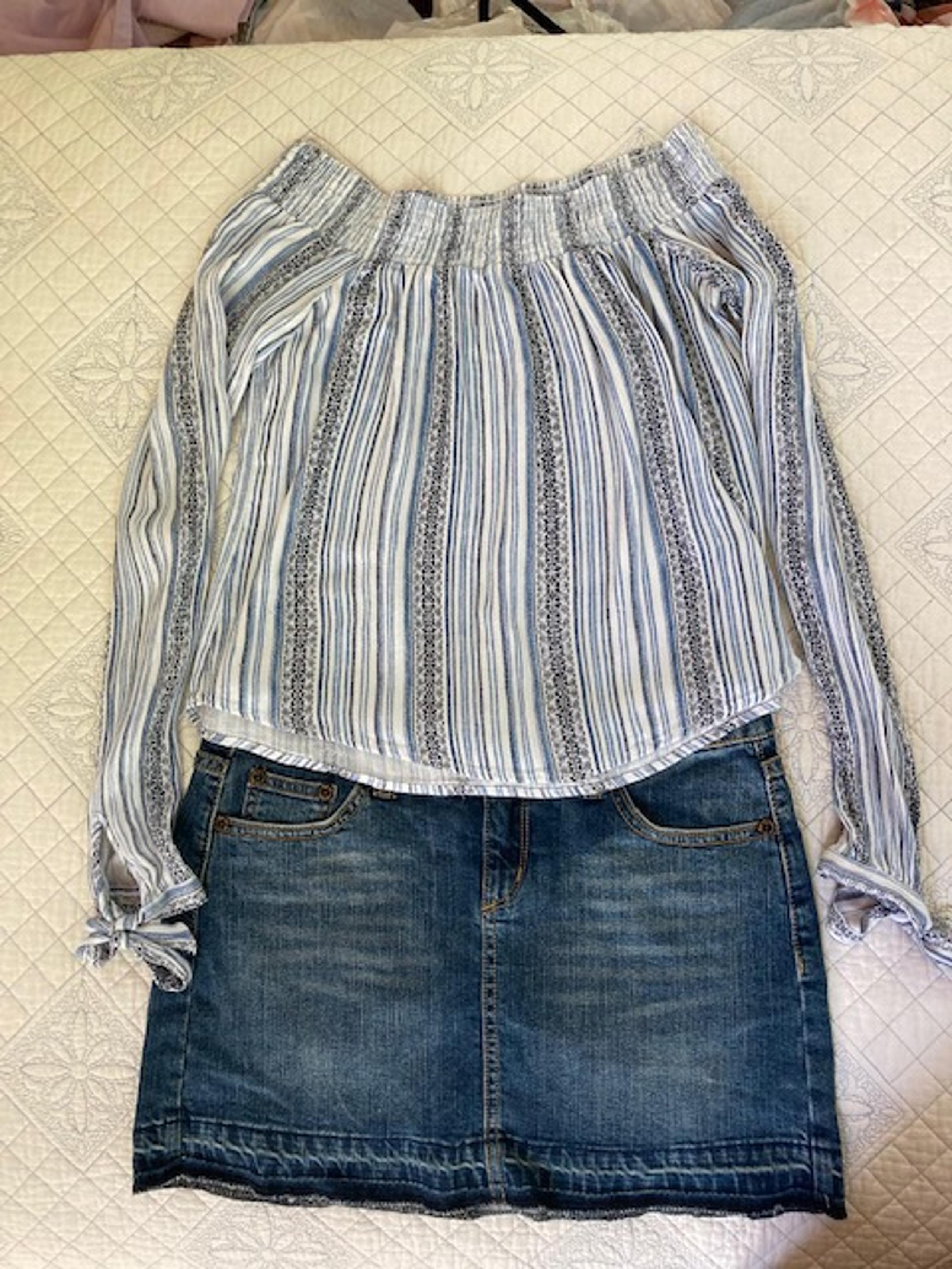 HIGHWAY jean skirt and SOCIALITE top